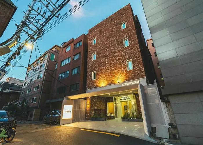 호텔 신촌 로컬프렌즈